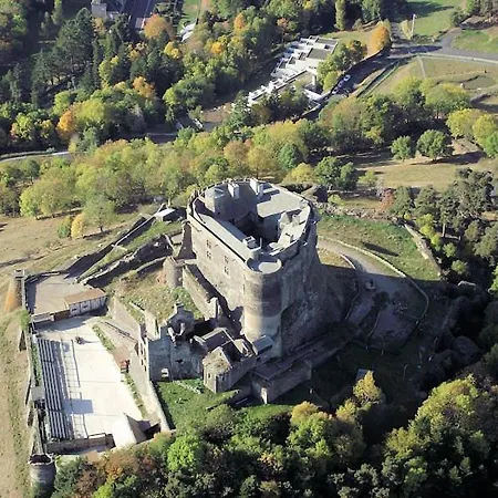 Au Coeur Des Volcans D Auvergne - Apartment *